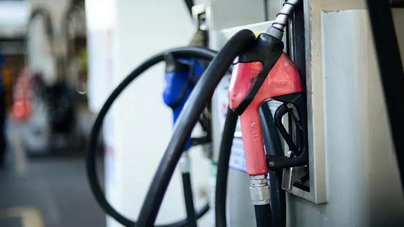 Em abril, os combustíveis tiveram uma alta de mais de 6 pontos percentuais