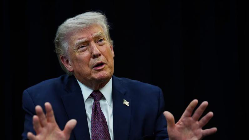 Trump diz que Irã retomou contato para negociar após bloqueio naval dos EUA