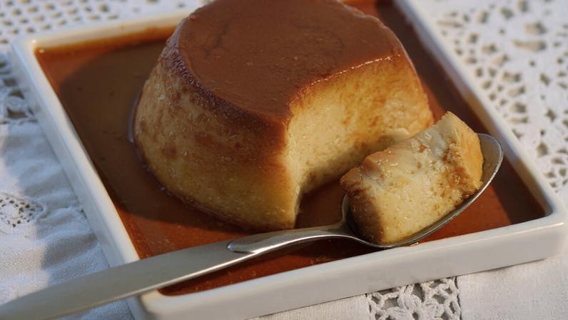 Segredo do pudim perfeito: textura cremosa, dourada e irresistível