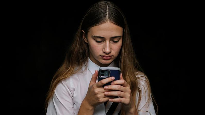 Ministério promete restrições de redes sociais para menores de 16 anos