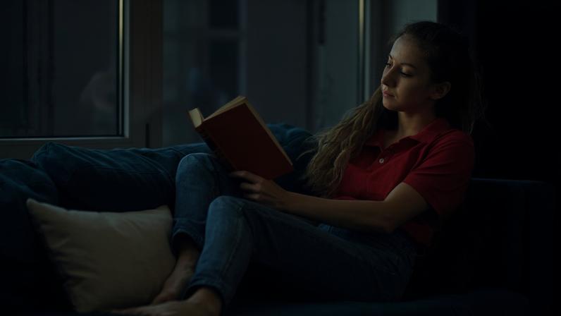 Pausa na rotina durante o feriado é ideal para explorar novas narrativas e ampliar o olhar com livros
