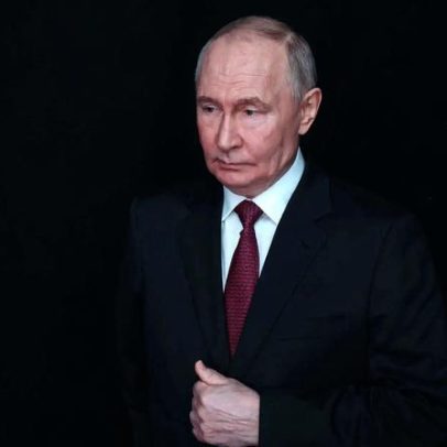 Rússia planeja bomba nuclear no espaço para destruir satélites, dizem EUA