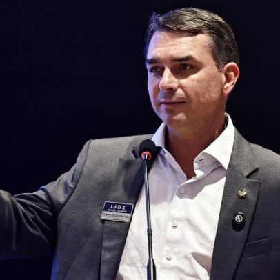 Flávio Bolsonaro critica Lula por afastar os EUA e defende nova política