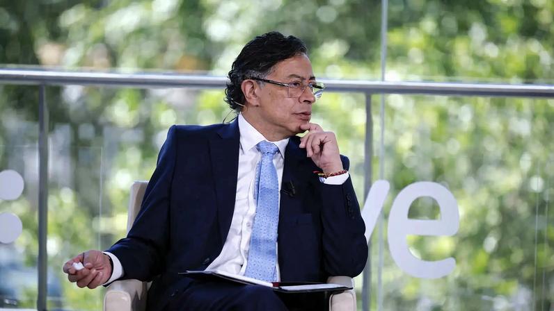 Candidato de Petro, Iván Cepeda, segue como favorito para as eleições de 31 de maio: crise de segurança pode aumentar apoio à direita (Foto: EFE/Alberto Estevez)