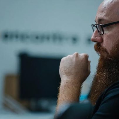 IA realiza tarefas e redefine papéis no setor de tecnologia