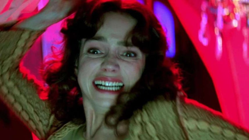 'Suspiria' prova que a magia do cinema não está no roteiro, e sim no duo imagem e som (Divulgação)