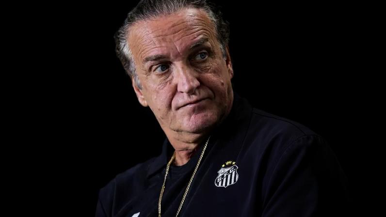 Cuca, técnico do Santos