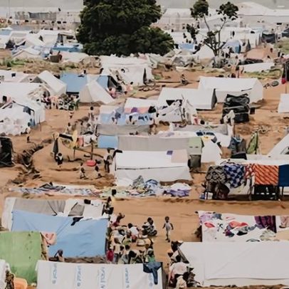 Campos de refugiados em Burundi crescem rapidamente com necessidades básicas