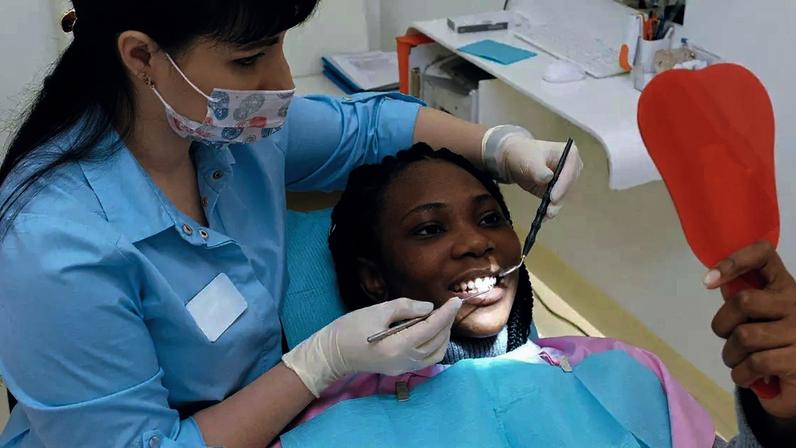 Novas abordagens e tecnologias ajudam a tornar os atendimentos no dentista mais agradáveis e seguros; veja o que mudou