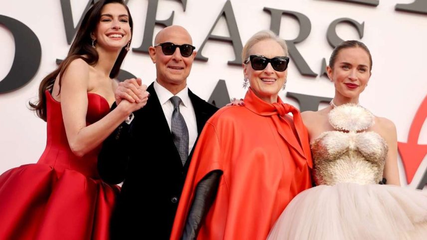 Duas estrelas de 'O Diabo Veste Prada 2' são cunhados na vida real e quase ninguém sabe. Eles estão juntos há 16 anos e carregam uma coincidência.