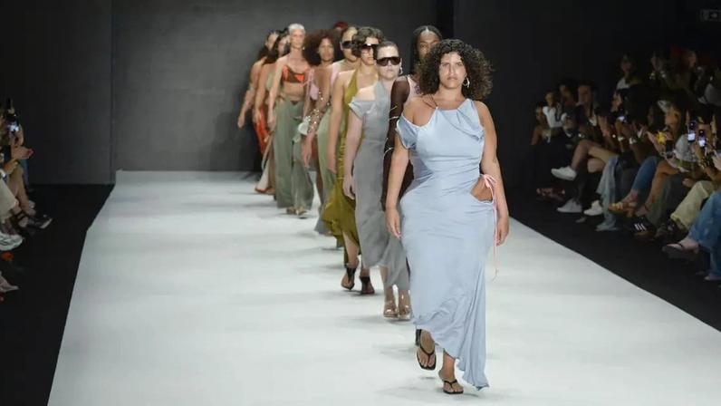 Desfile de Karoline Vitto