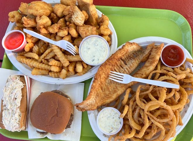Peixe de quiosque de frutos do mar é tão bom que você esquecerá a lagosta