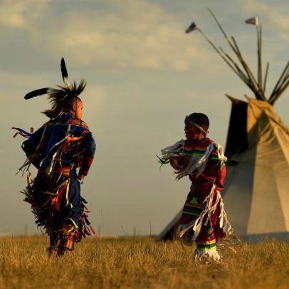 Turismo nativo em Dakota do Sul oferece experiências culturais ricas