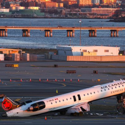 Sobrevivente do acidente de LaGuardia exige reforma no controle de tráfego