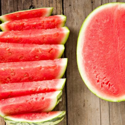 A melancia faz bem à saúde? Especialistas explicam calorias e açúcar