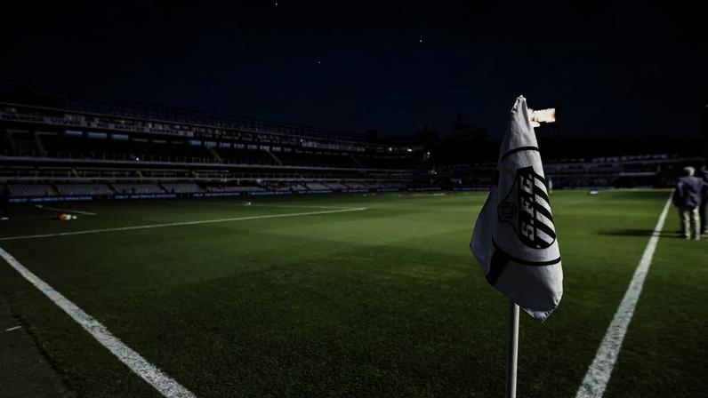 Santos renova com meio-campista até 2030