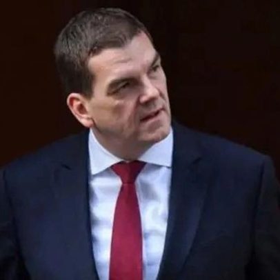 Starmer: é surpresa não ter sido informado sobre verificação de Mandelson