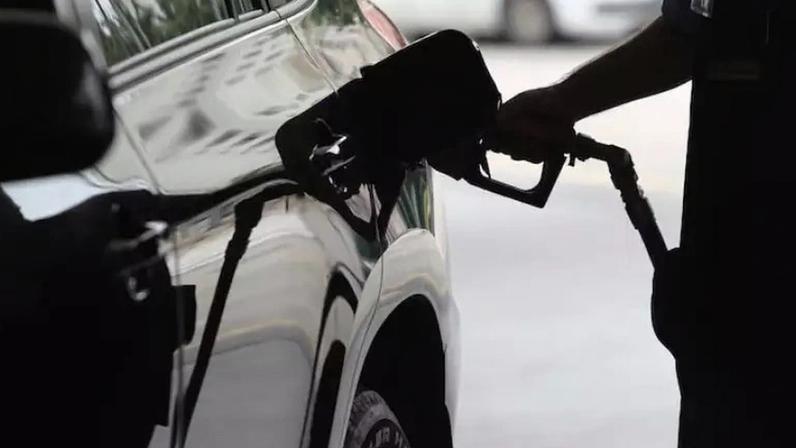 Empresas ainda avaliam se vão aderir à subvenção econômica do governo à importação de óleo diesel e do gás liquefeito de petróleo.
