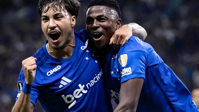 Pelo Brasileirão, o time vem de uma vitória contra o Remo e busca a segunda consecutiva diante do rival –