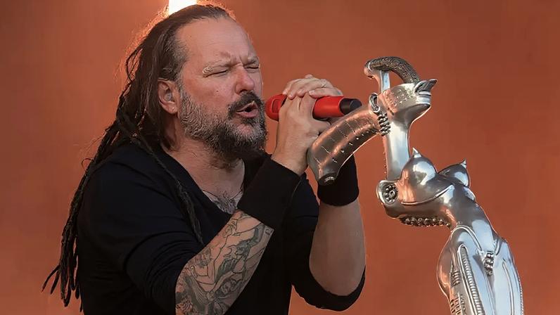Jonathan Davis, vocalista do Korn, em 2025