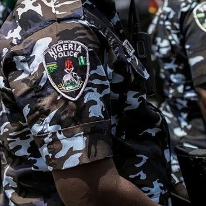 Prisões na Nigéria após sequestro de monarca local mantido como refém