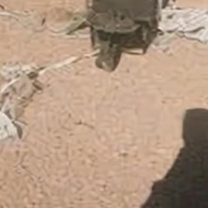 Imagem mostra possível assento ejetável de caça abatido no Irã