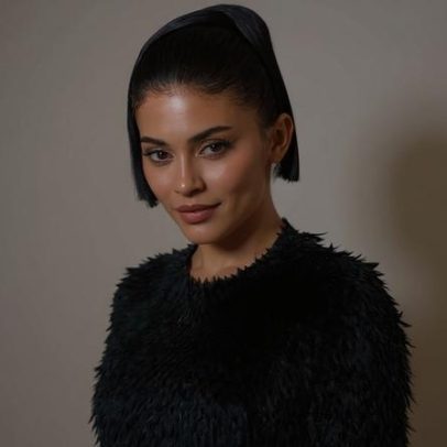 Kylie Jenner citada em ação por assédio e violações trabalhistas