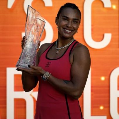Sabalenka revela hábitos curiosos, entre álcool e destruição de raquetes