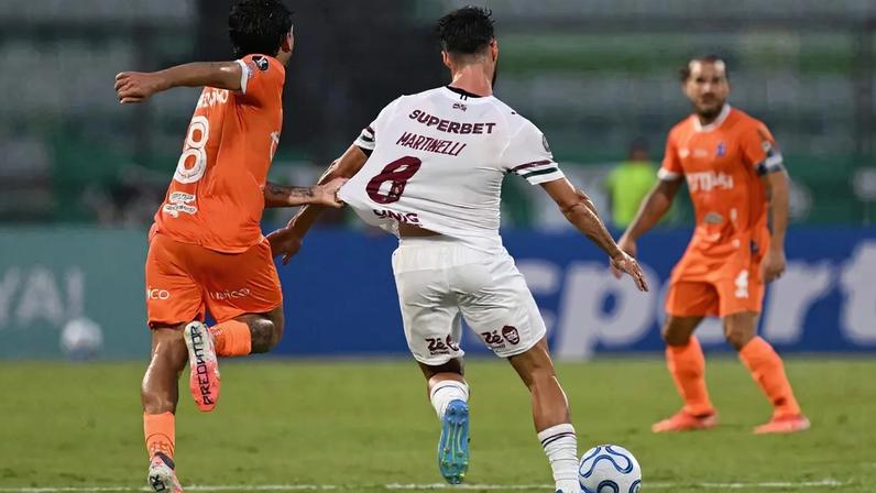 Pênalti não marcado em Deportivo La Guaira x Fluminense repercute