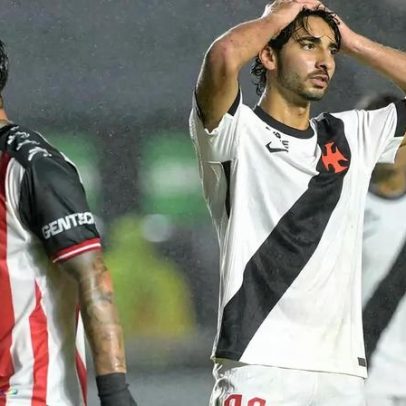 Vasco empata com Barracas Central na estreia da Sul-Americana com time reserva