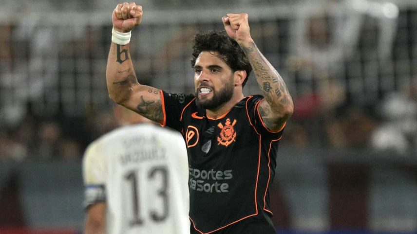 Corinthians venceu por 2 a 0 (Foto: JUAN MABROMATA / AFP)