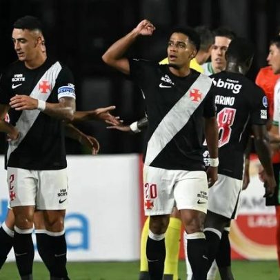 Brenner abre o placar para o Vasco contra Audax Italiano