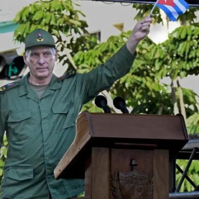 Presidente de Cuba afirma estar pronto para guerra sob pressão de Trump