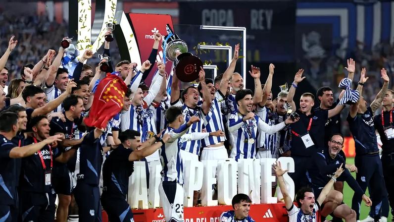 Wesley conquistou título com a Real Sociedad (Foto: homas COEX / AFP)