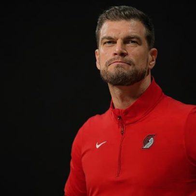 Tiago Splitter conquista 1ª vitória como técnico nos Playoffs da NBA