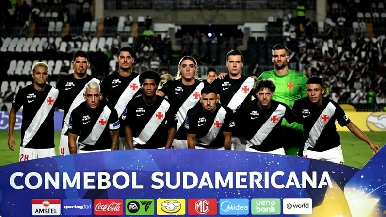 Vasco abriu o placar diante do Olímpia, com gol de Puma Rodríguez em São Januário. (Foto: Mauro Pimentel / AFP)