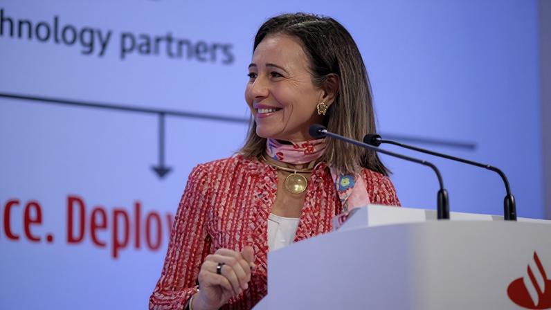 Santander amplia lucro no 1º trimestre em 60% com venda de filial polonesa