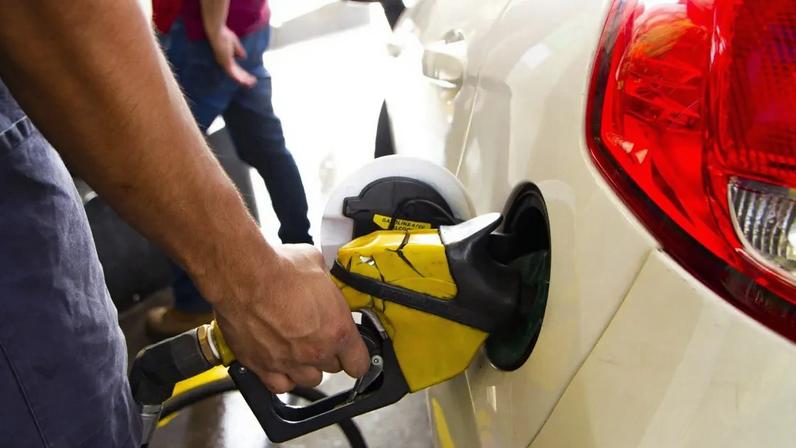 Ex-presidente da Petrobras vê retrocesso na reação ao choque do petróleo