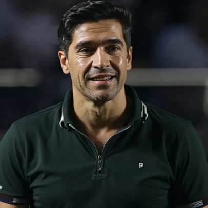 Abel escala Palmeiras com força máxima para buscar leadership