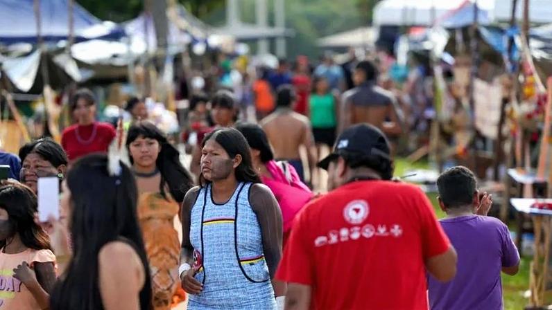 Indígenas participaram da 22ª edição do Acampamento Terra Livre, em Brasília (DF). O evento é considerado a maior mobilização indígena do país