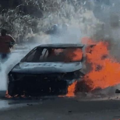 Explosão de carreta com combustível deixa mortos e fecha a Dutra no RJ