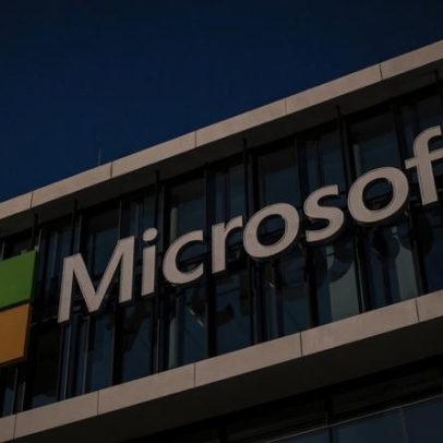 Microsoft cria aposentadoria voluntária nos EUA e aumenta gastos com IA