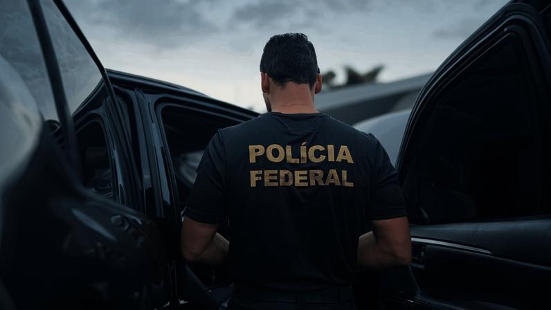 Agente da Polícia Federal em operação | Divulgação/PF