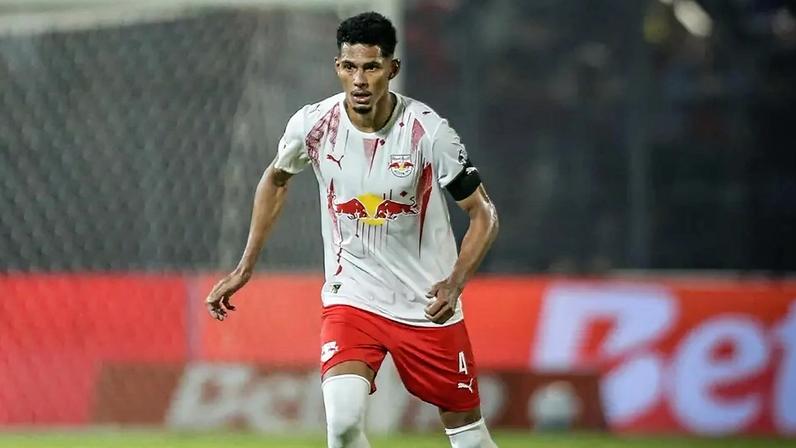 Alix Vinícius em ação pelo Red Bull Bragantino (Foto: Divulgação)