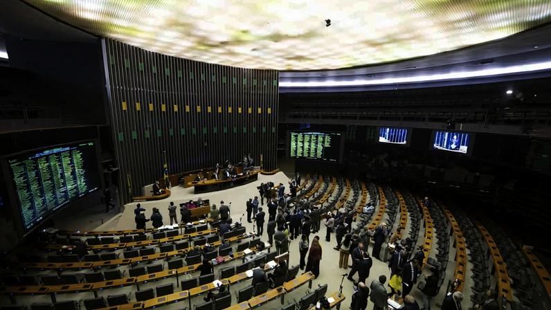 Plenário da Câmara dos Deputados, onde será votada em segunda instância a PEC - metrópoles