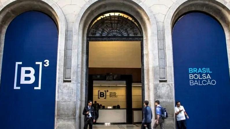 Fachada da B3, a bolsa de valores do Brasil, em São Paulo