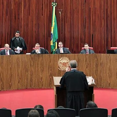 TSE rejeita pedido para cancelar registro do PL por subordinação aos EUA