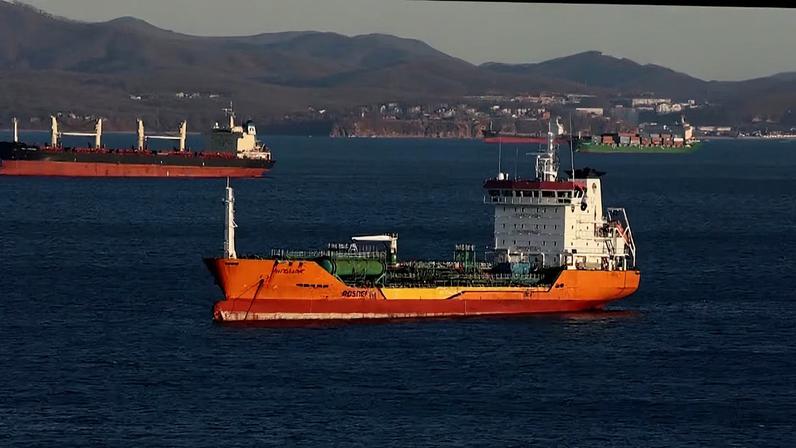 Ameaças de Trump ao Irã geram efeito cascata na economia brasileira e global