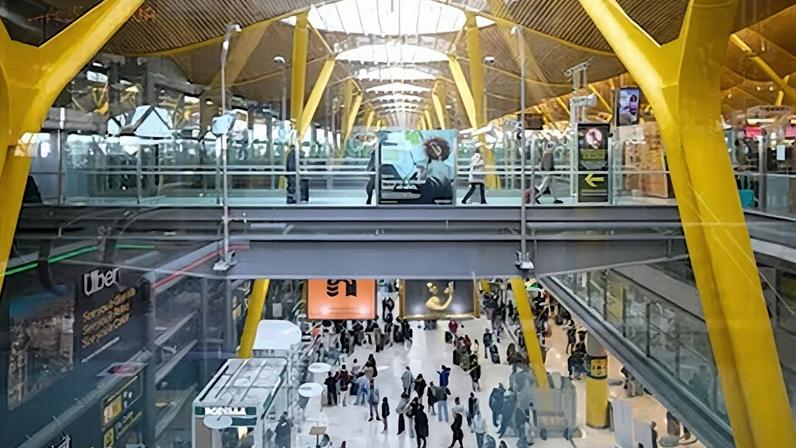 Aena distribui 1,635 bilhões de euros em dividendos