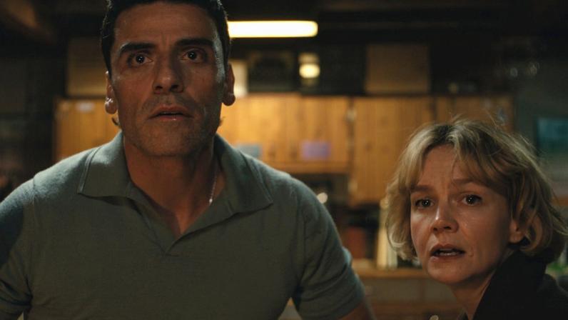 Beef. (L to R) Oscar Isaac as Josh Martin, Carey Mulligan as Lindsay Crane-Martin in episode 201 of Beef. Cr. Courtesy of Netflix © 2026